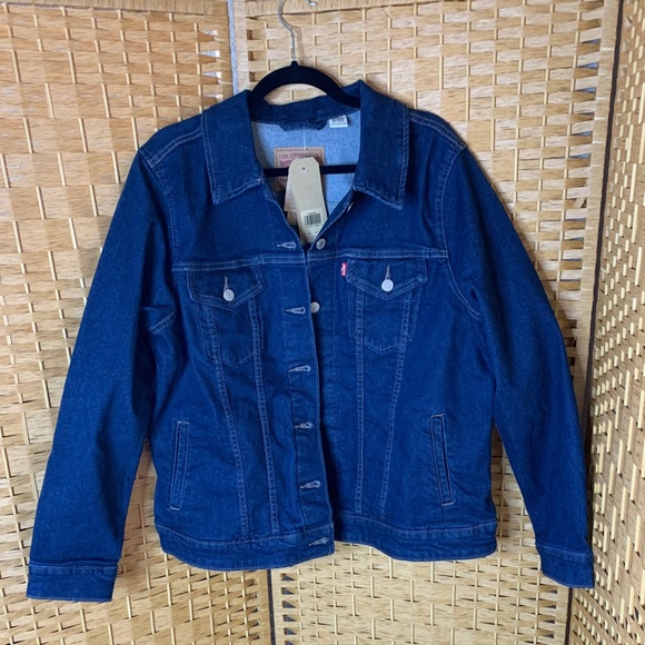 Levi's Jackets & Blazers - Levi’s Classic Jean Jacket NWT Women,s Size 2X